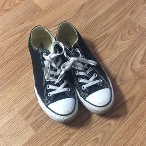 Black and white converse